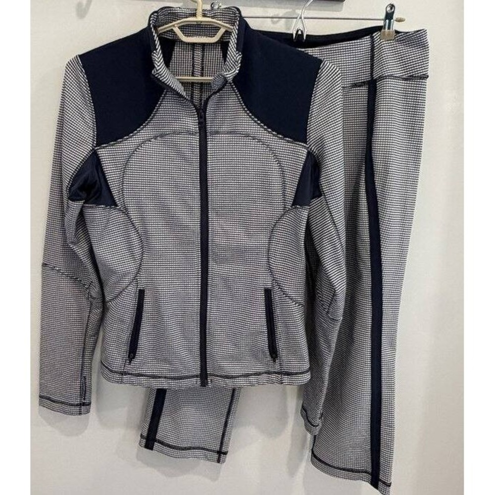 Lululemon Forme Jacket Inkwell Navy Coast to Coast Crop Pant Set Gingham Size 12